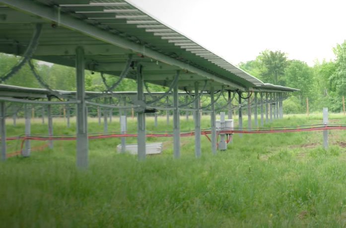 solar farms, how solar farms work, types of solar farms, pros and cons of solar farms